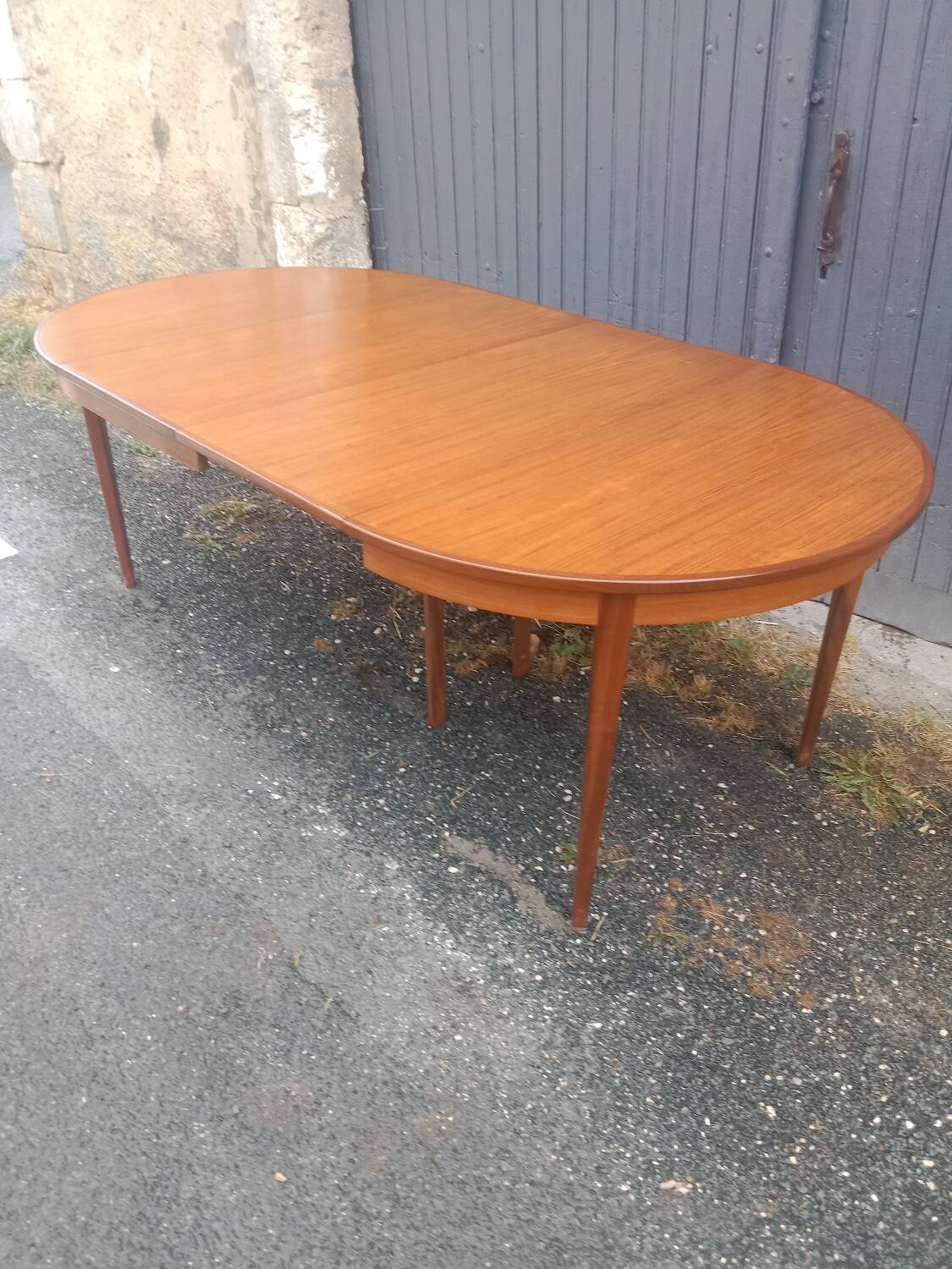Table ronde scandinave à rallonges