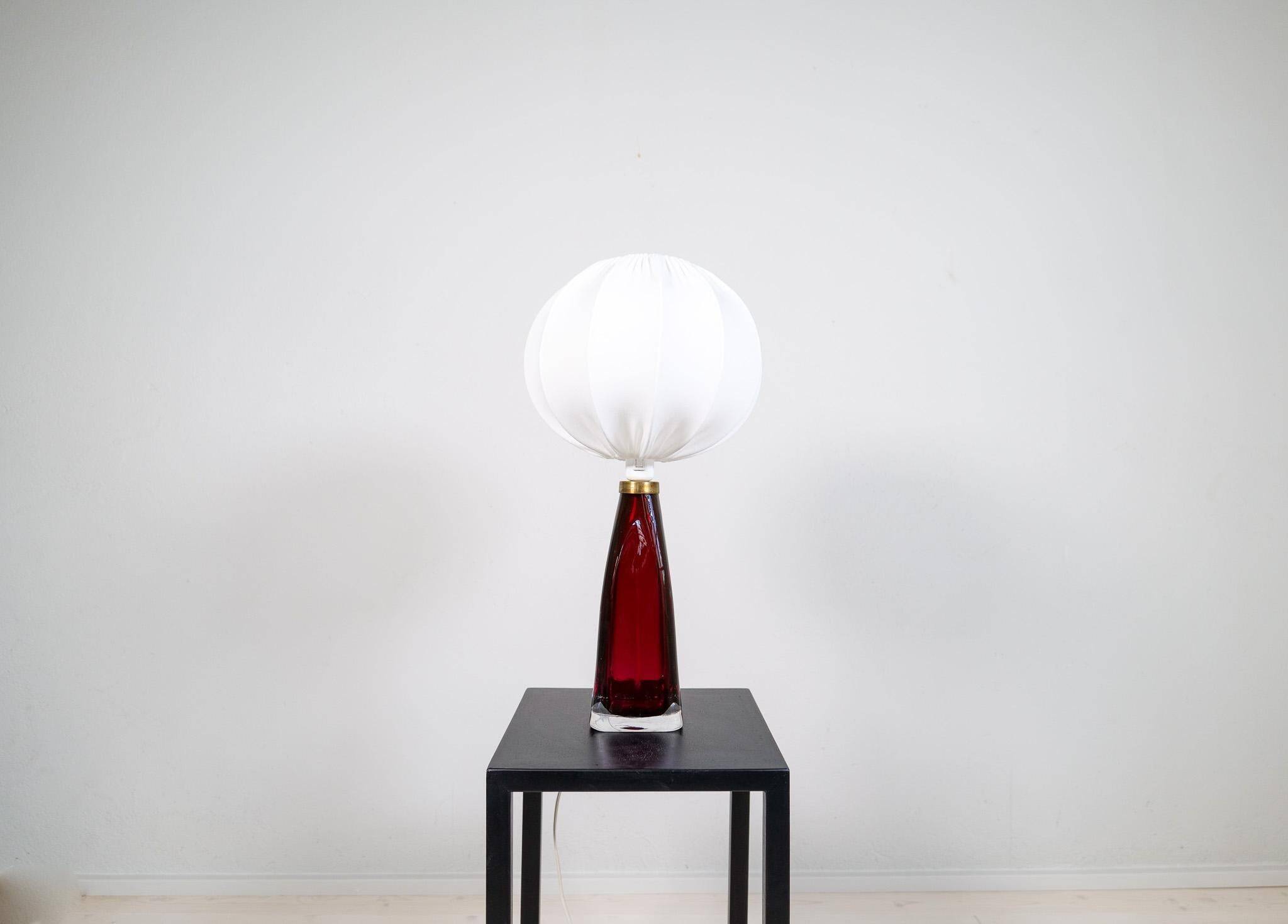 Mid-century modern table lamp with cotton shade Carl Fagerlund Orrefors Sweden