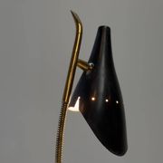 Lampe de table italienne par Oscar Torlasco pour Lumi