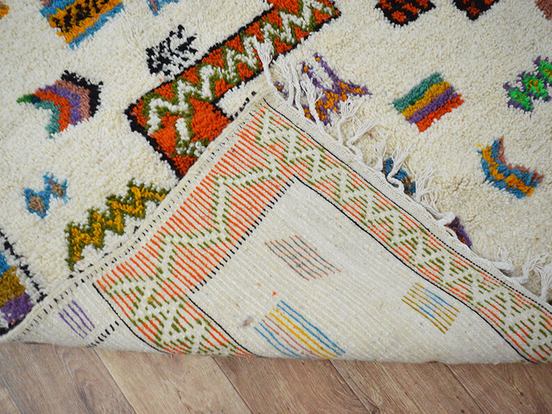 Handmade moroccan berber carpet 253 x 160 cm