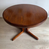 Vintage round table edited by Baumann