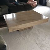 Rectangular bass table in travertine