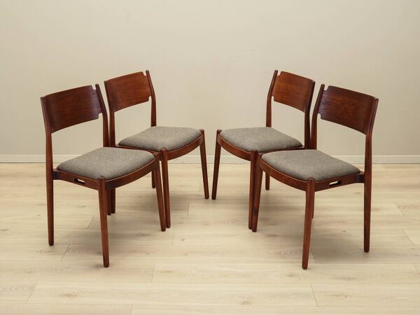 Ensemble de quatre chaises, design danois, années 1970, fabrication : Danemark