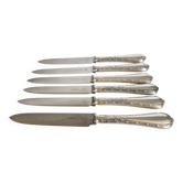 Lot de 6 couteaux de table Christofle ,  lame inox et manche en argent