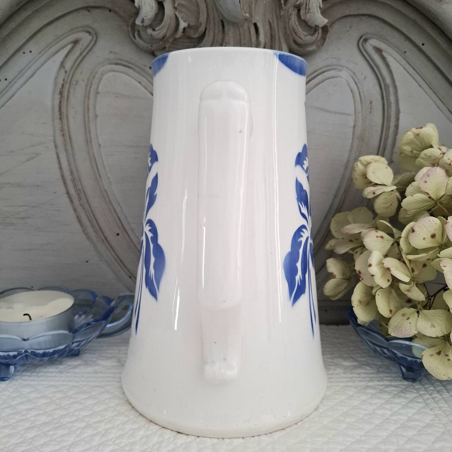 Pichet ancien en faïence Digoin