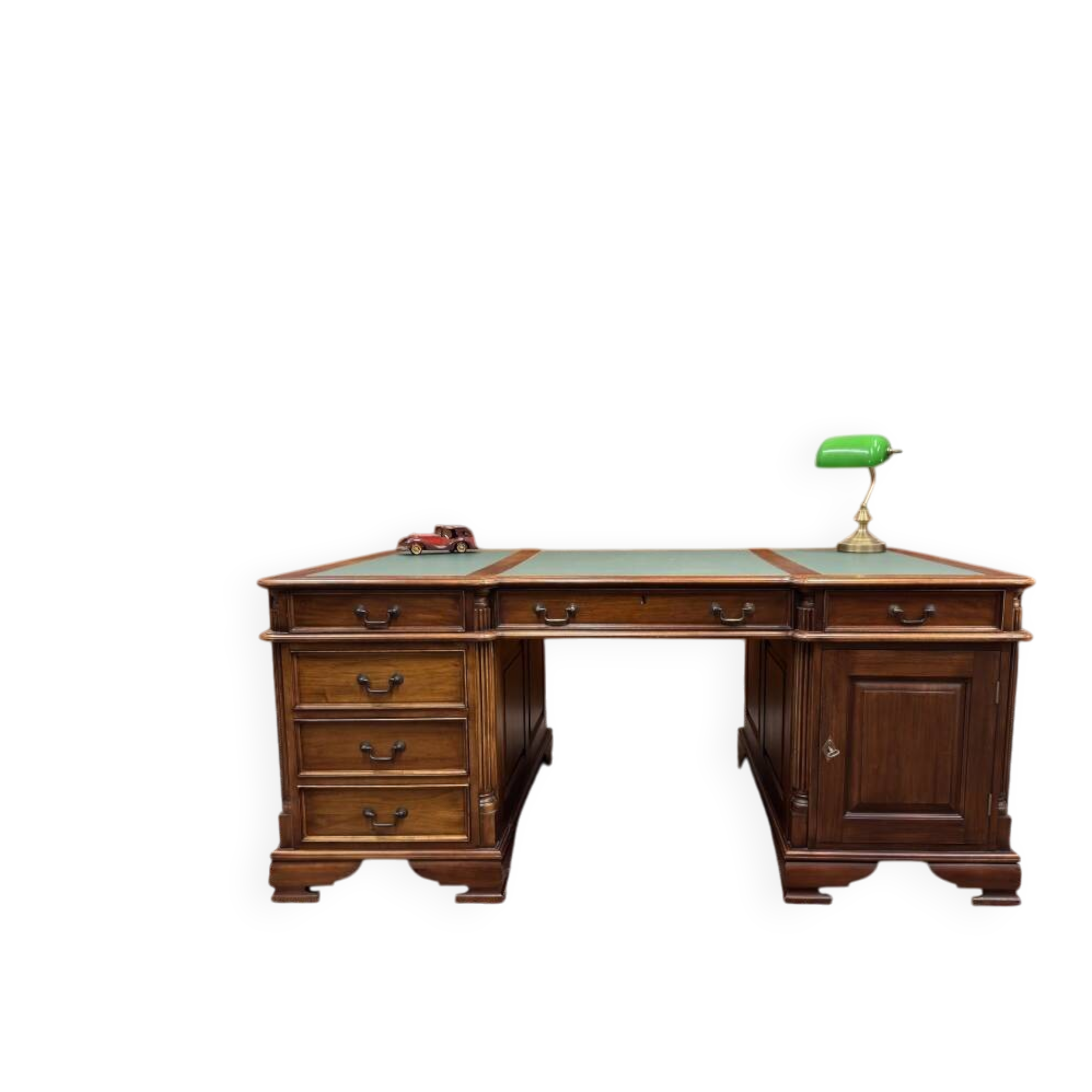 Classic English Partnerdesk Desk