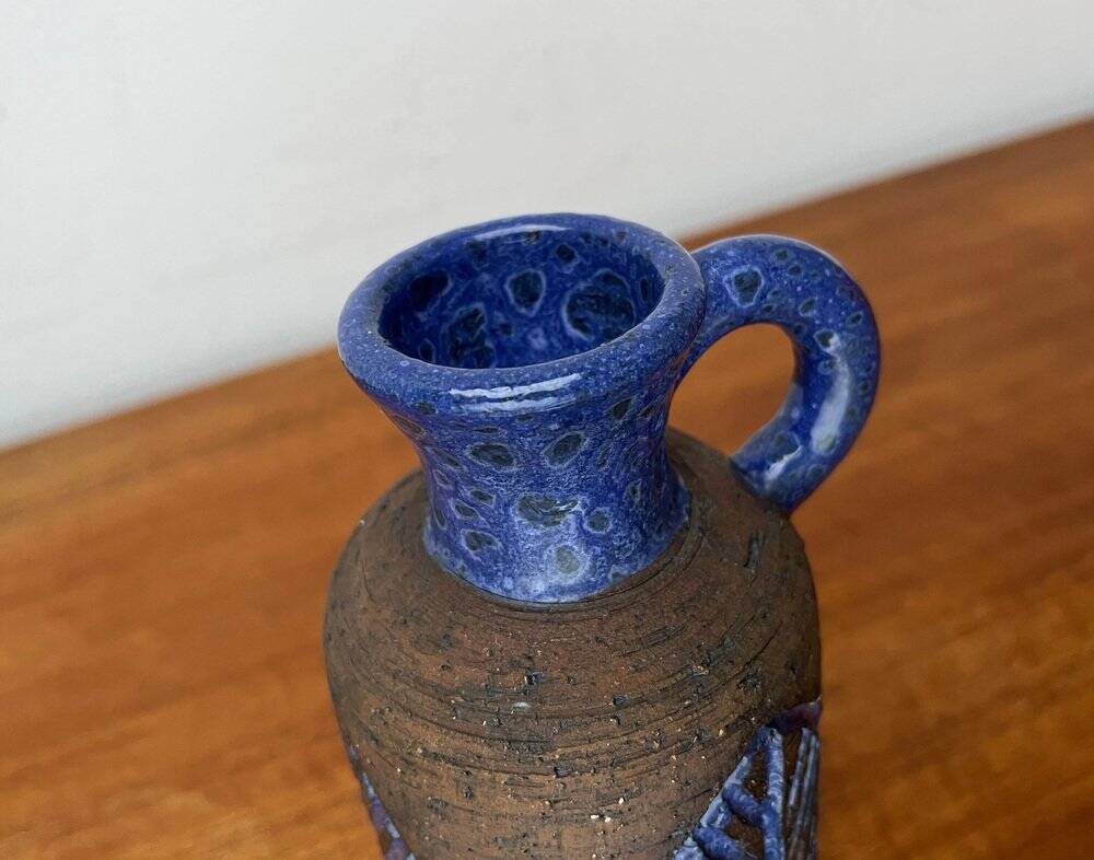 Carafe en poterie d'atelier suédois du milieu du siècle de Laholm, années 1960