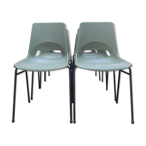 8 chaises Grosfillex - coque