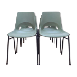 8 chaises grosfillex