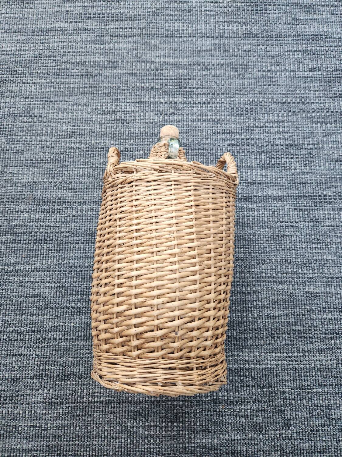 Wicker rattan demijohn