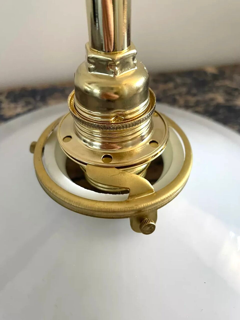 White opaline wall lamp