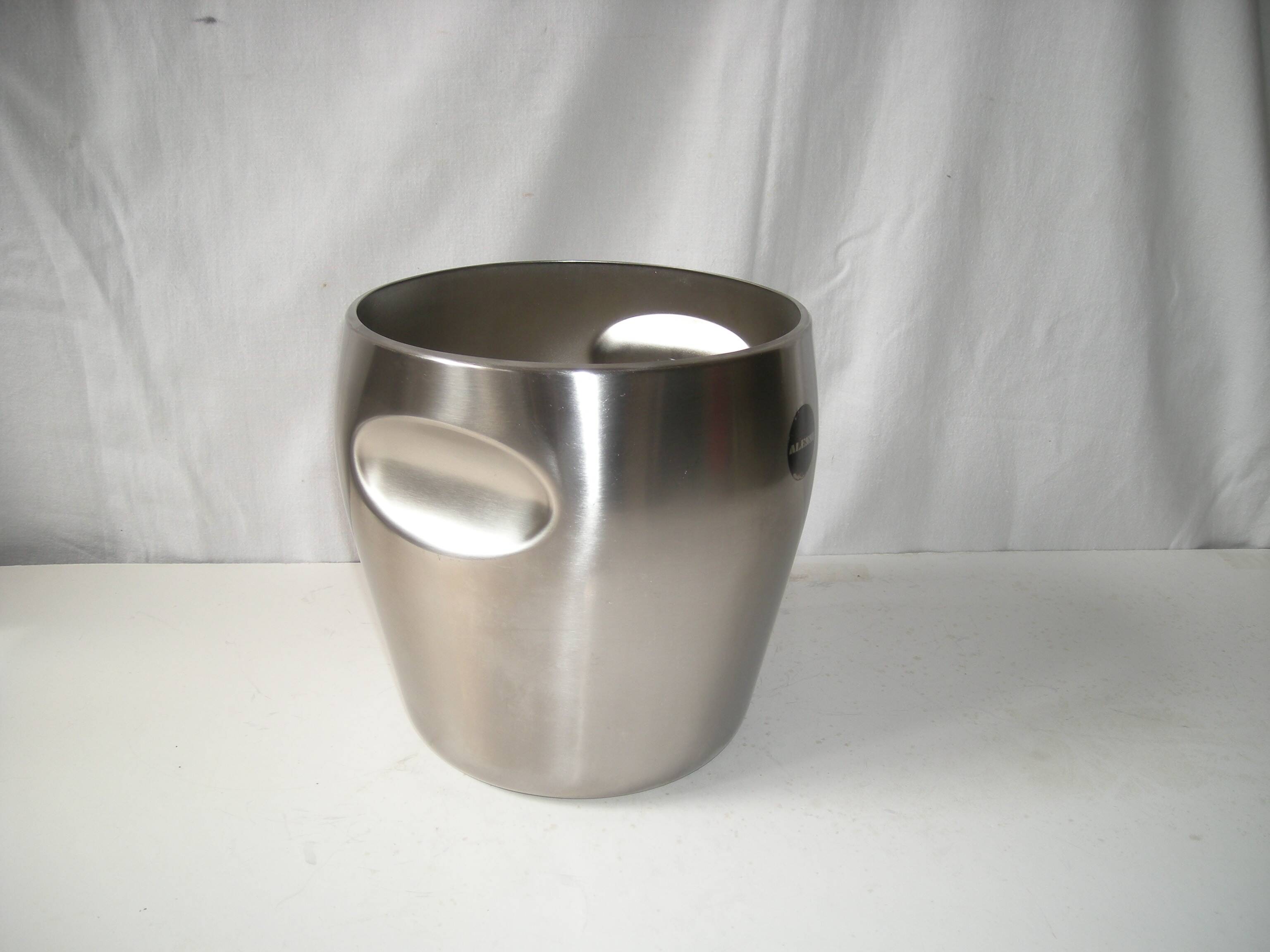 champagne bucket - Carlo Mazzeri and Luigi Massoni - Alessi from the 50s