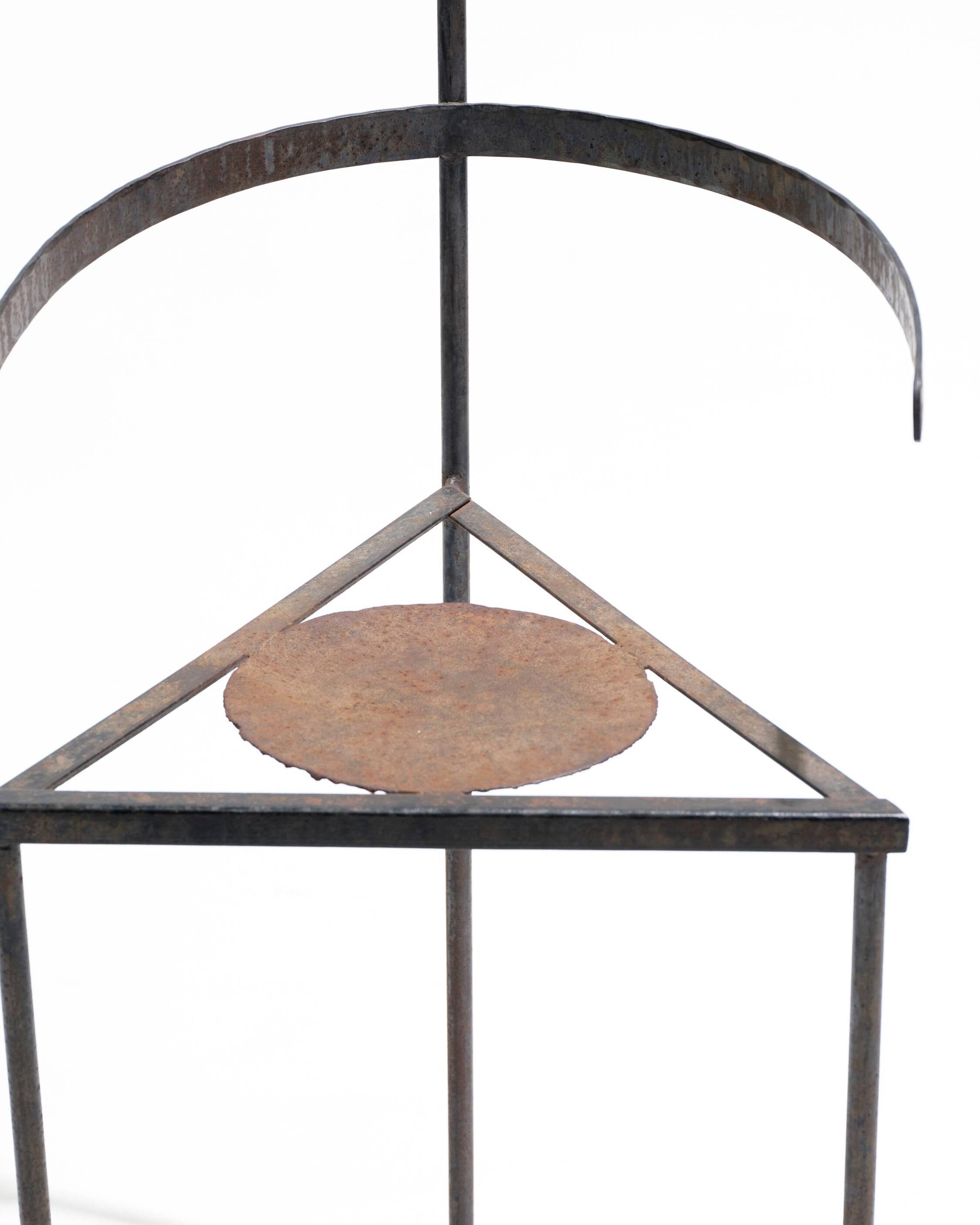 Chaise sculpturale en acier, 1980s