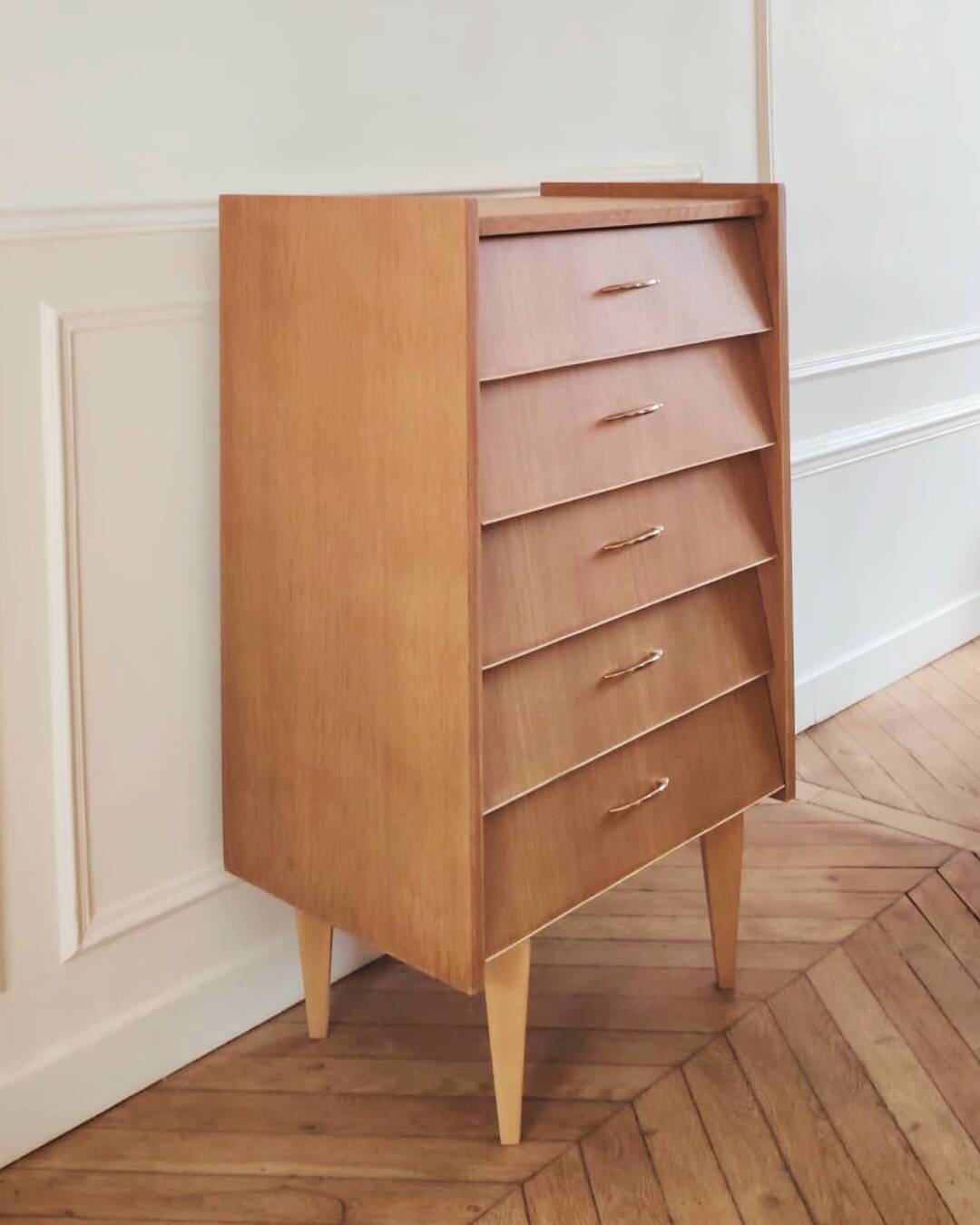 Semainier rénové, années 60-70