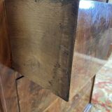 Chiffonnier - Commode époque Louis Philippe en acajou et placage d’acajou.