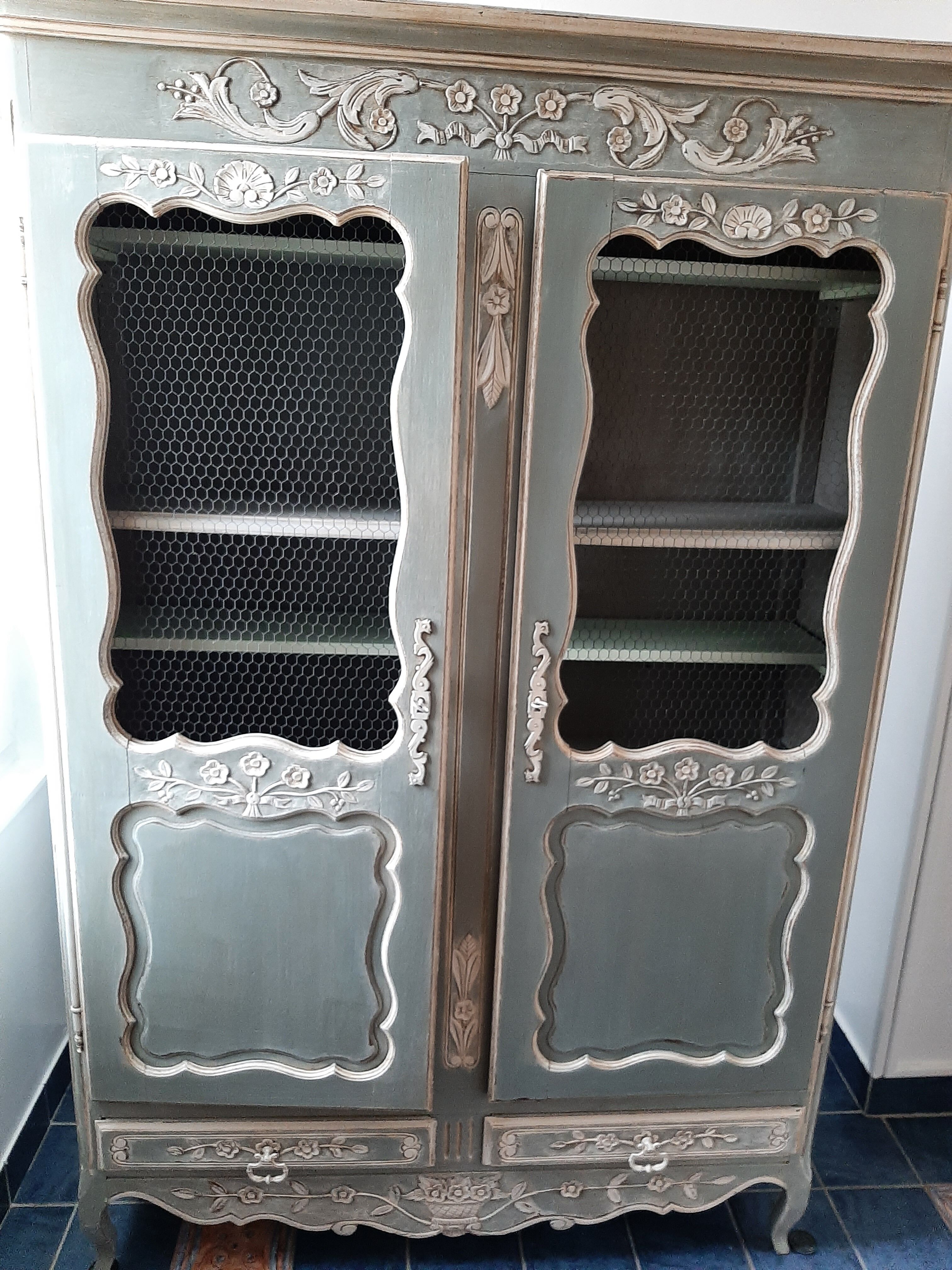 Old wardrobe restyled