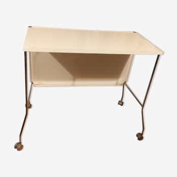 Service trolley "Flip" by Antonio Citterio from Kartell