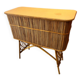 Rattan tiki bar