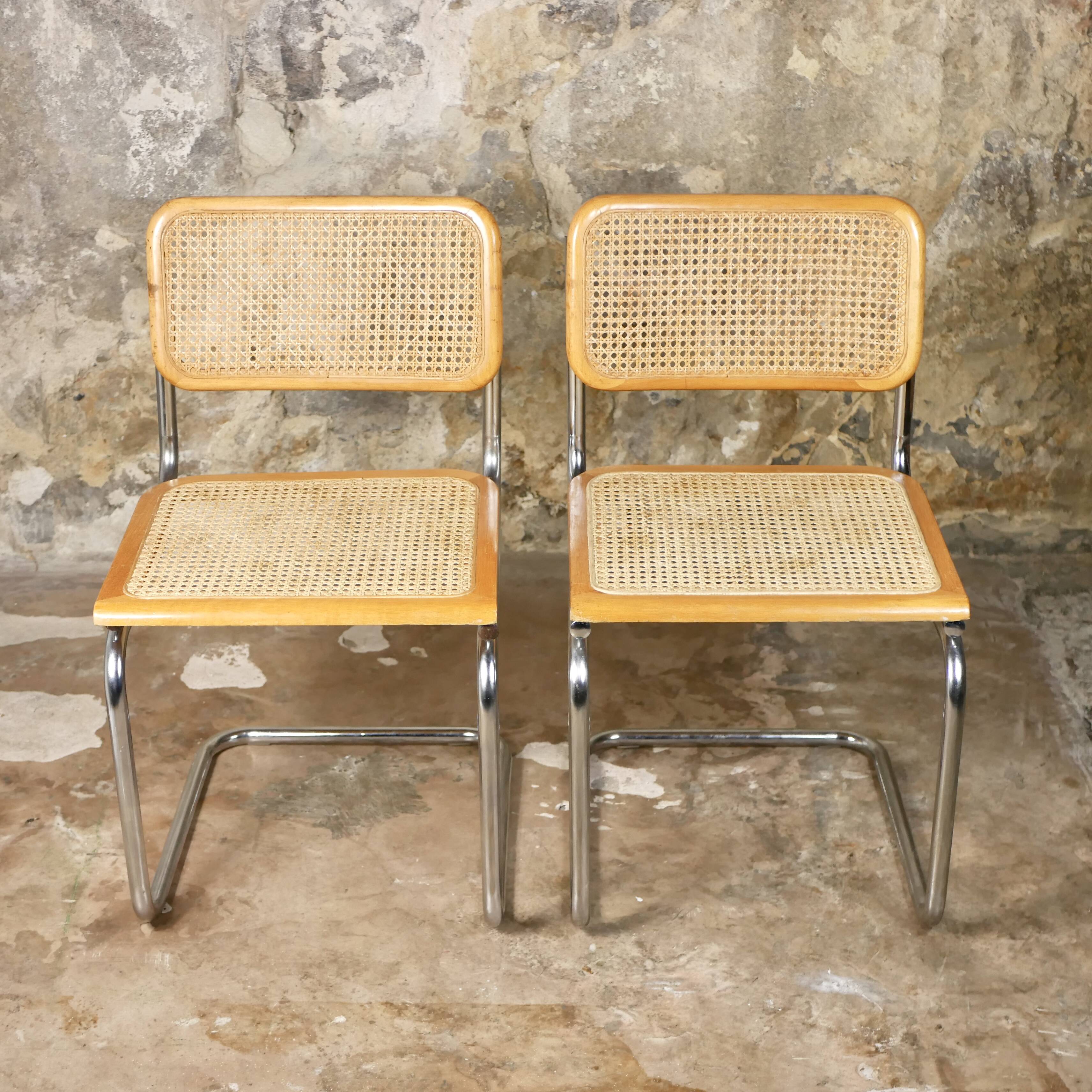Pair of Cesca B32 wooden chairs, made in Italy, 1970s