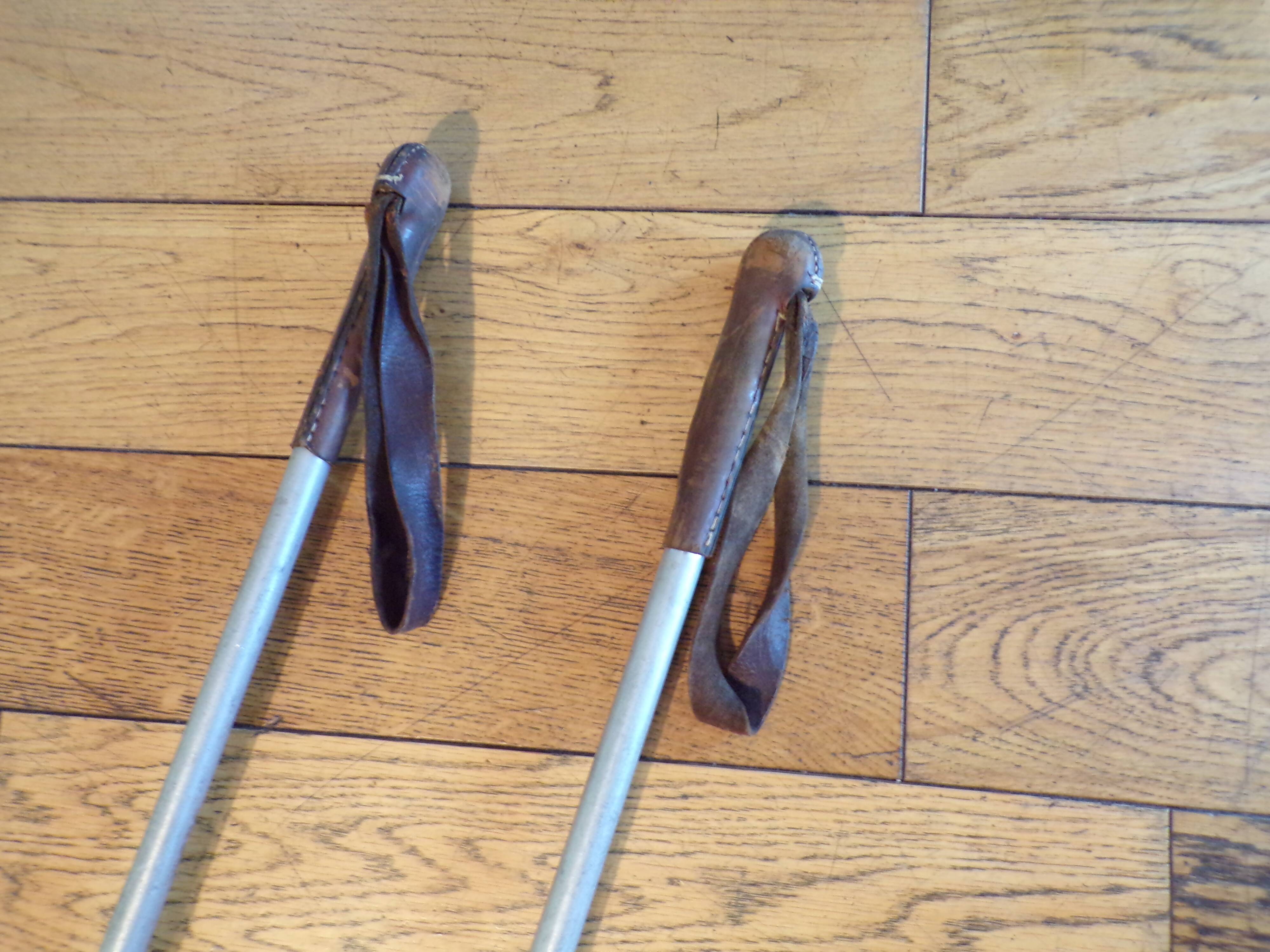 Paire de bâton de ski vintage L=129cm