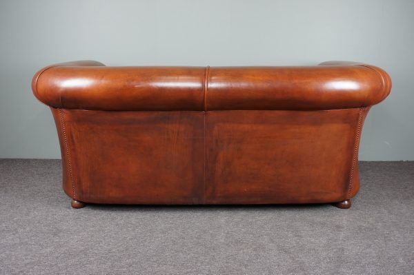 Chesterfield 2.5 seater sofa in smooth cowhide leather