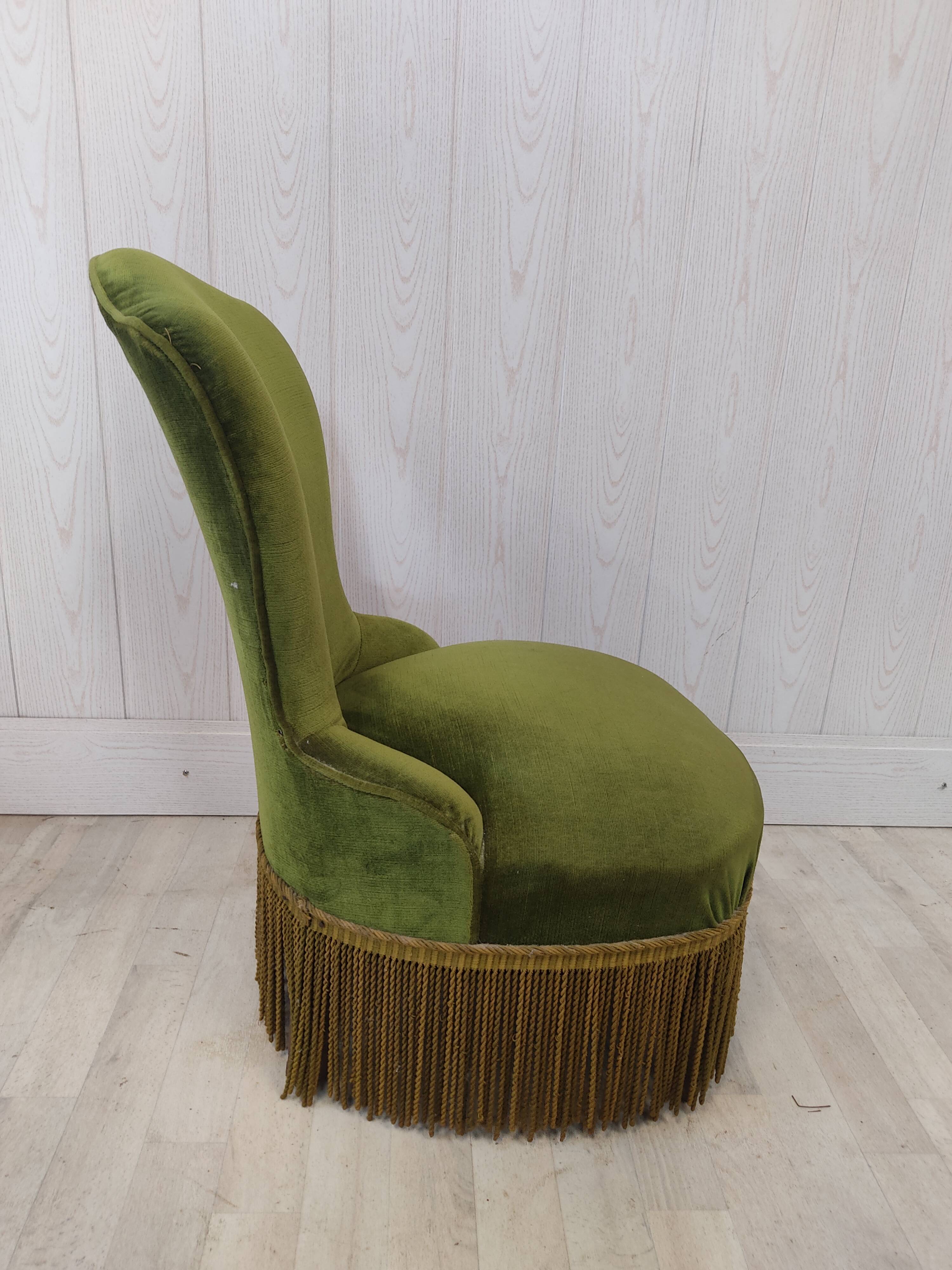 Green velvet toad armchair