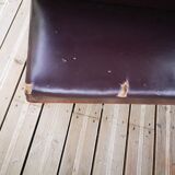 RATP metro bench