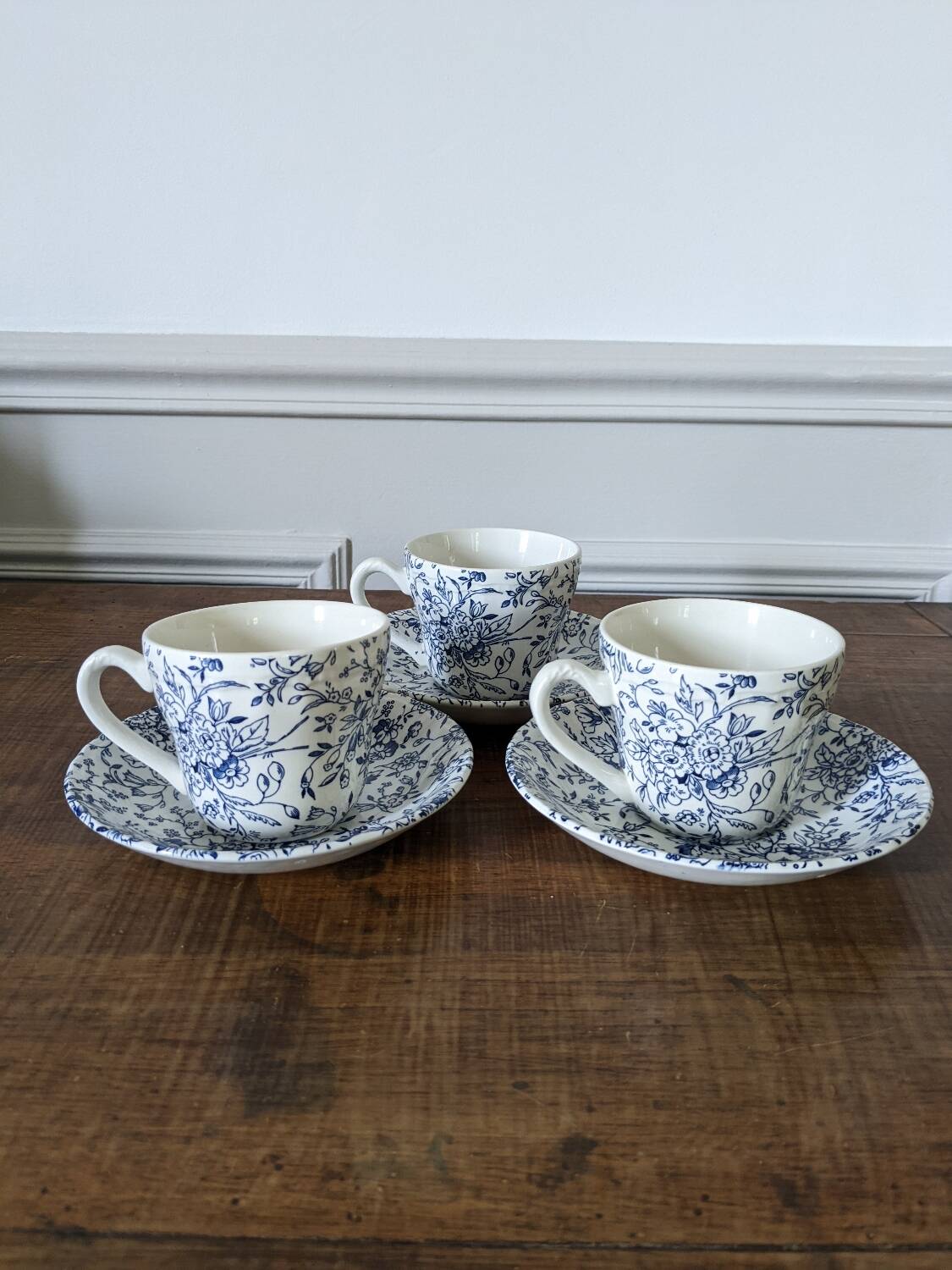 3 tasses anglaises