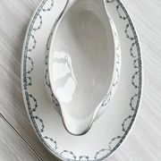 Saucière sur dormant faïence Digoin Sarreguemines Faust.