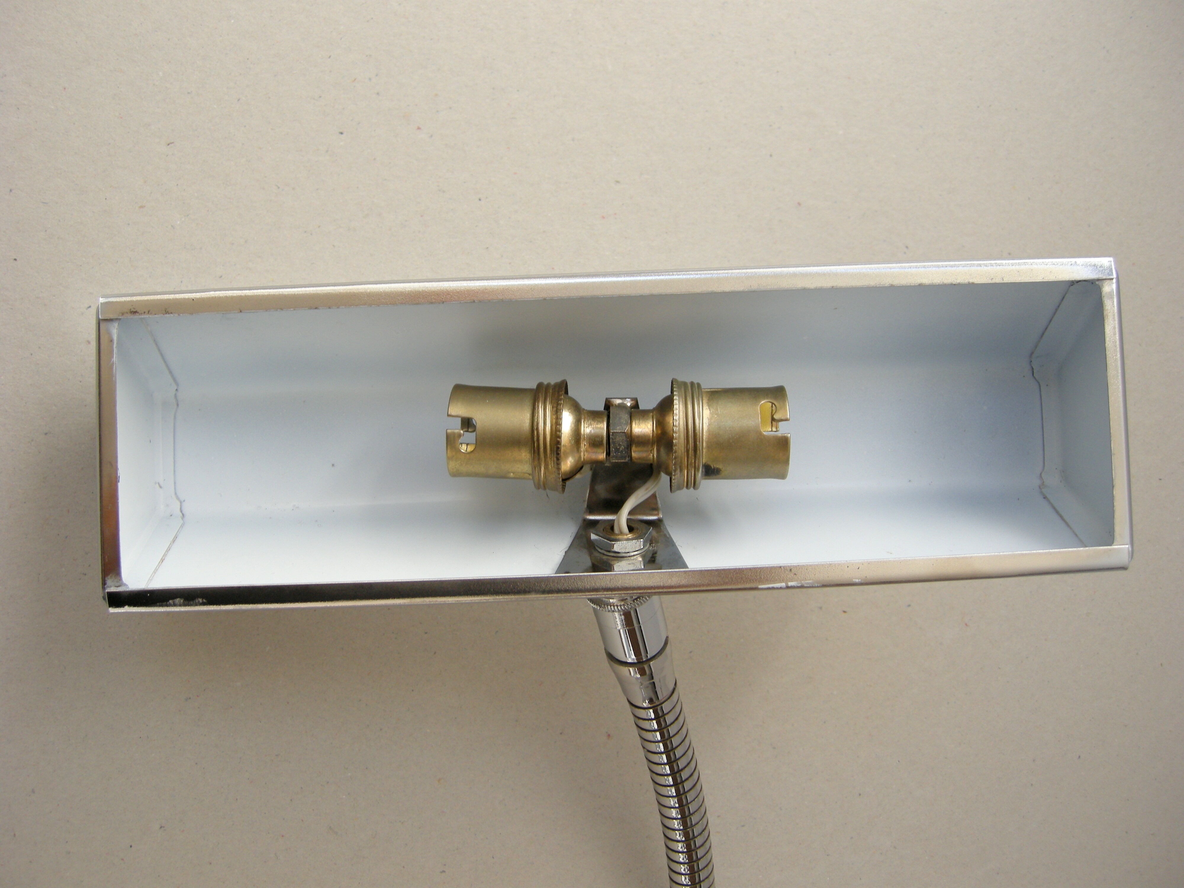 Lampe vintage orientable chrome 1950