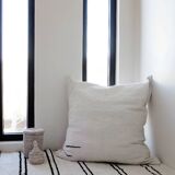 Handwoven rug - White and black lines - recycled cotton - 170 x 240 cm