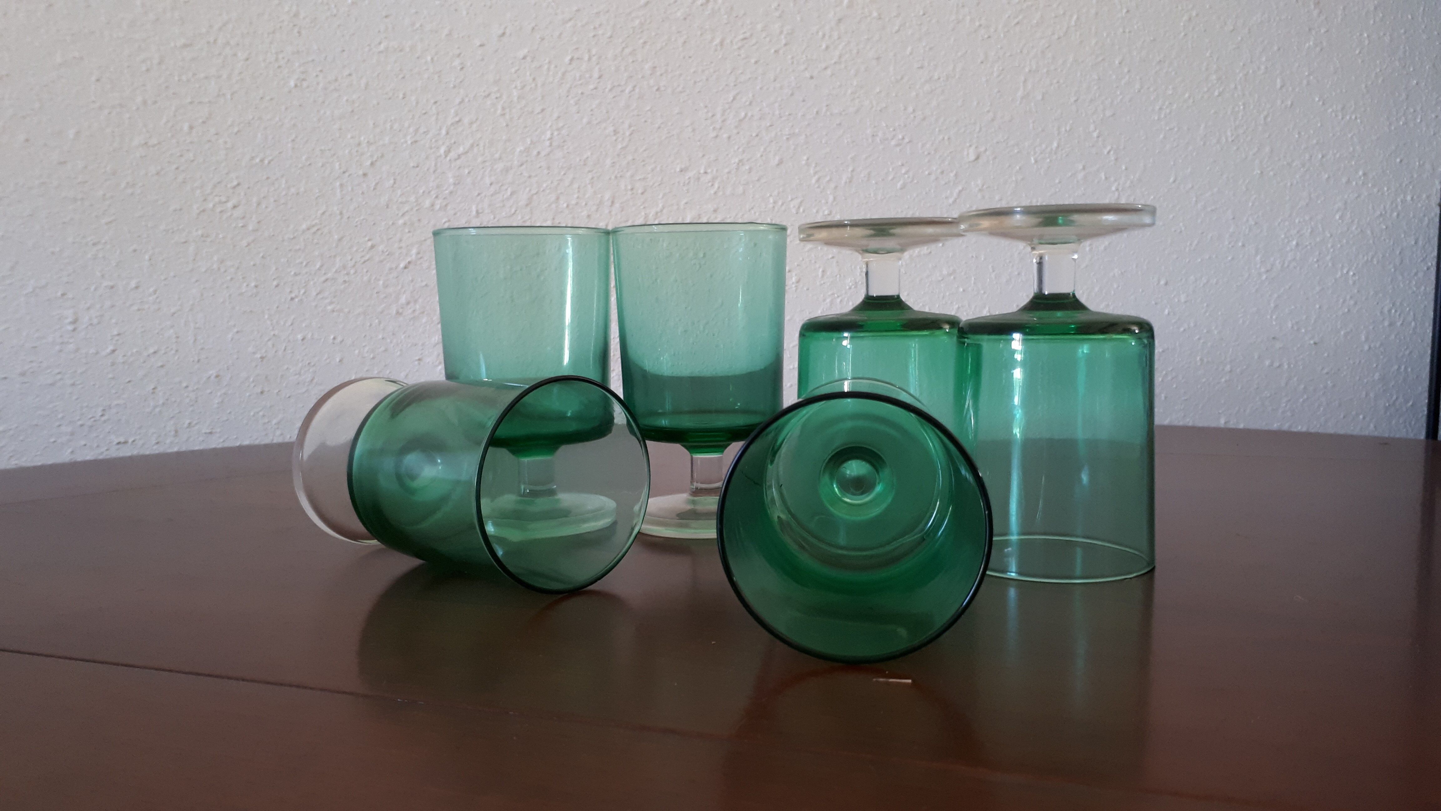 Set of 6 wine glasses