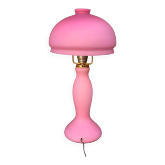 Lampe d'appoint en verre dépoli rose et laiton doré - années 70