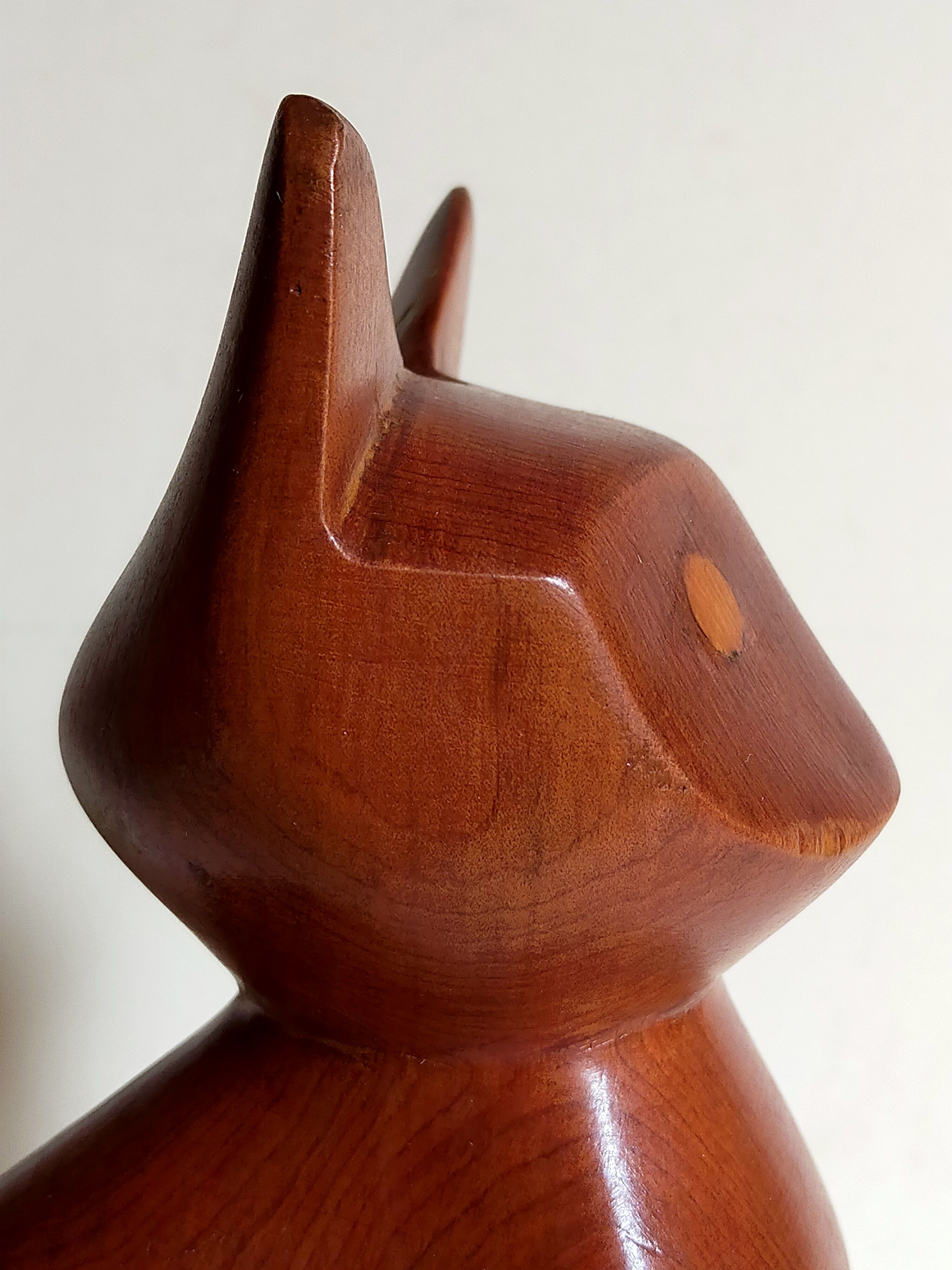 Scandinavian cat in vintage solid wood