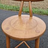 Set of 4 solid organic chairs