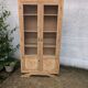 Armoire parisienne grillagée