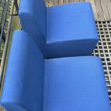 Pair of midnight blue armchairs – contemporary spirit