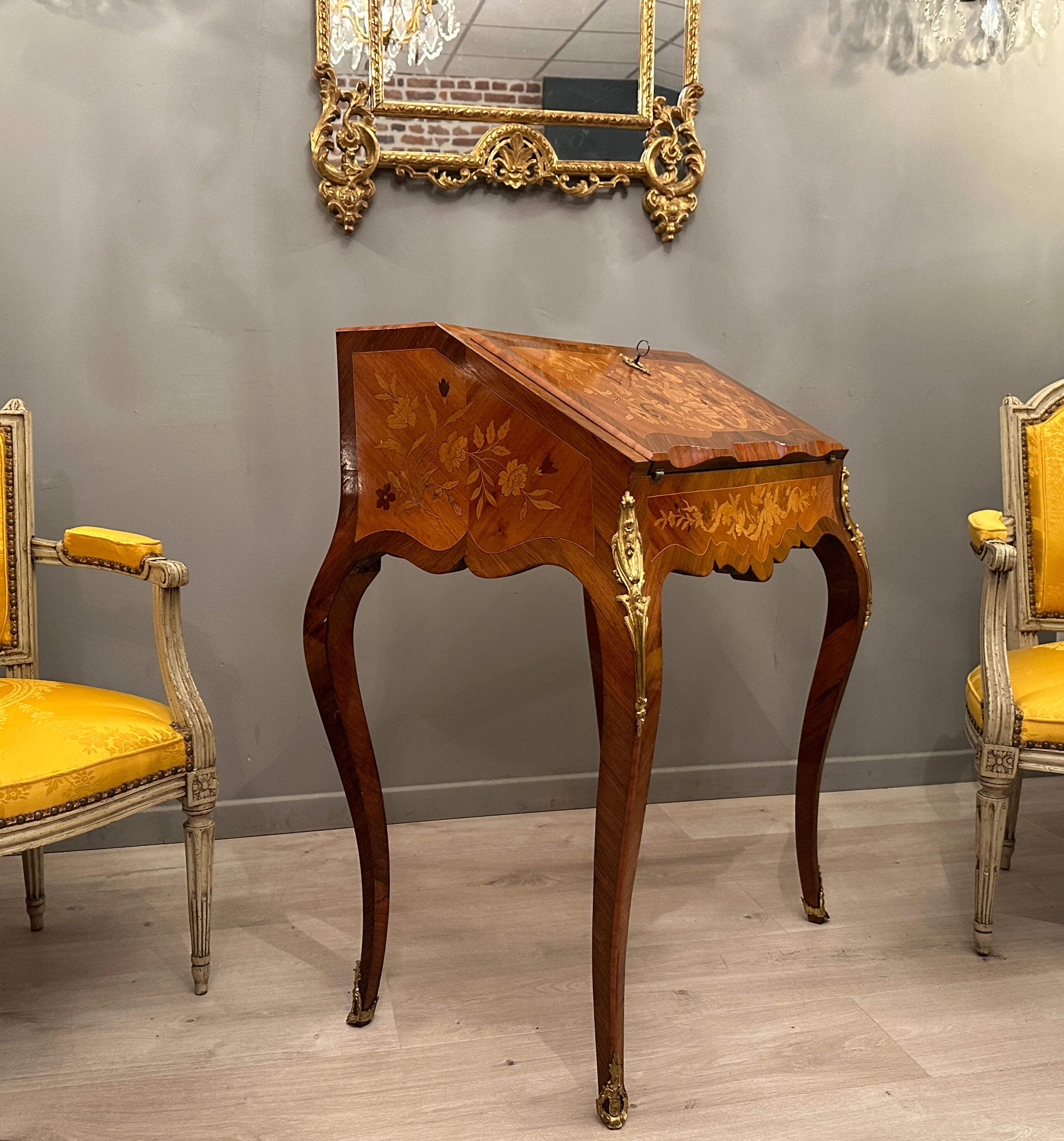 Writing desk in marquetry of the napoleon III period around 1870