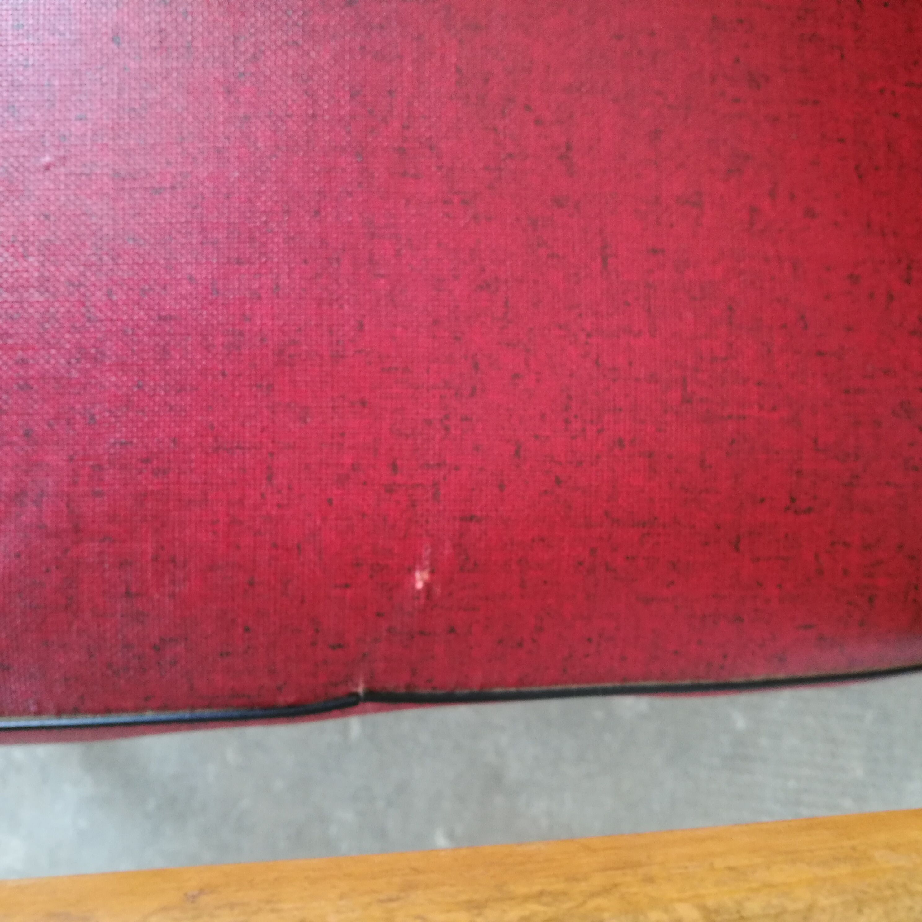 Vintage armchair base compass skaï red