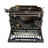 Underwood typewriter 1920