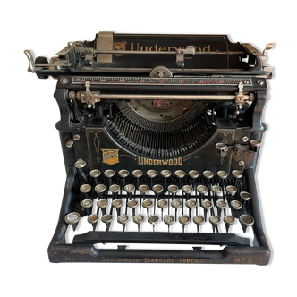 Underwood typewriter 1920