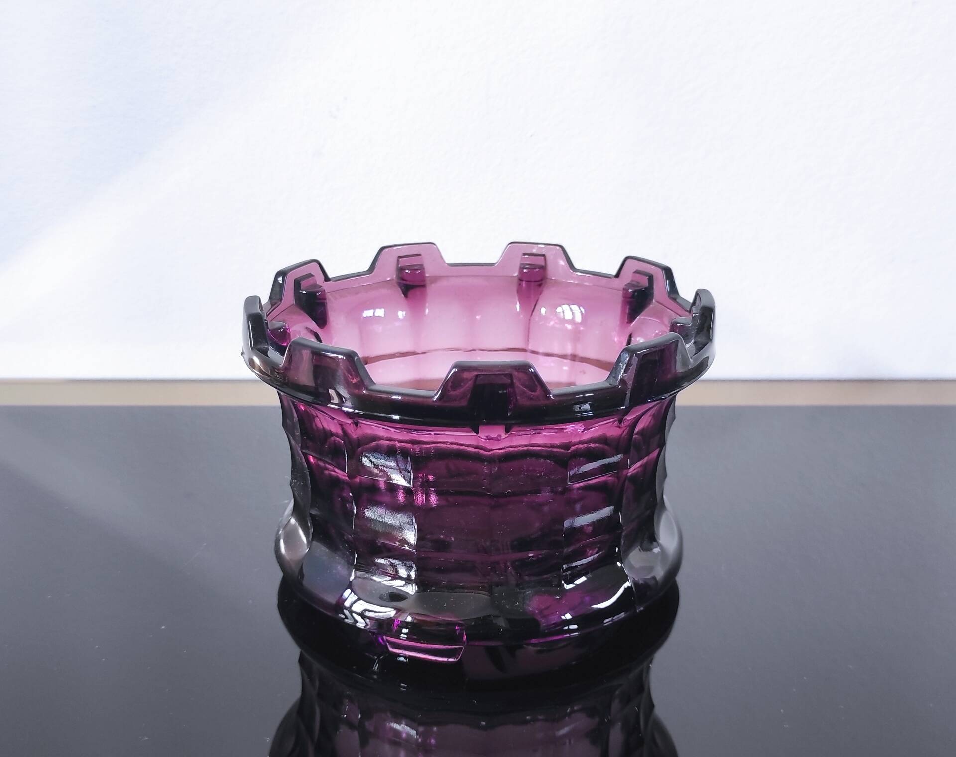 Brutalist glass cache-pot or lantern