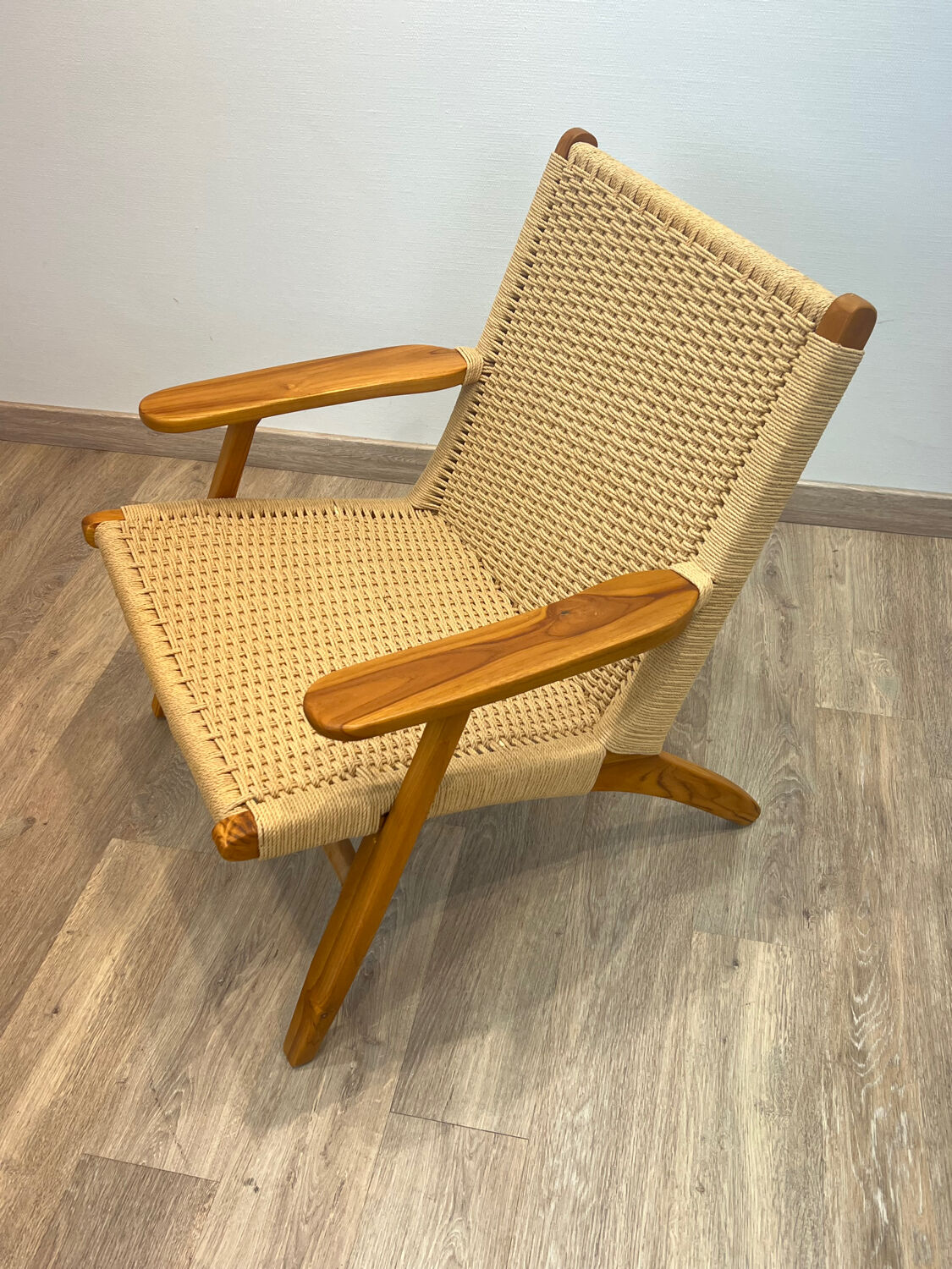Pair of Scandinavian armchairs in woven solid teak.