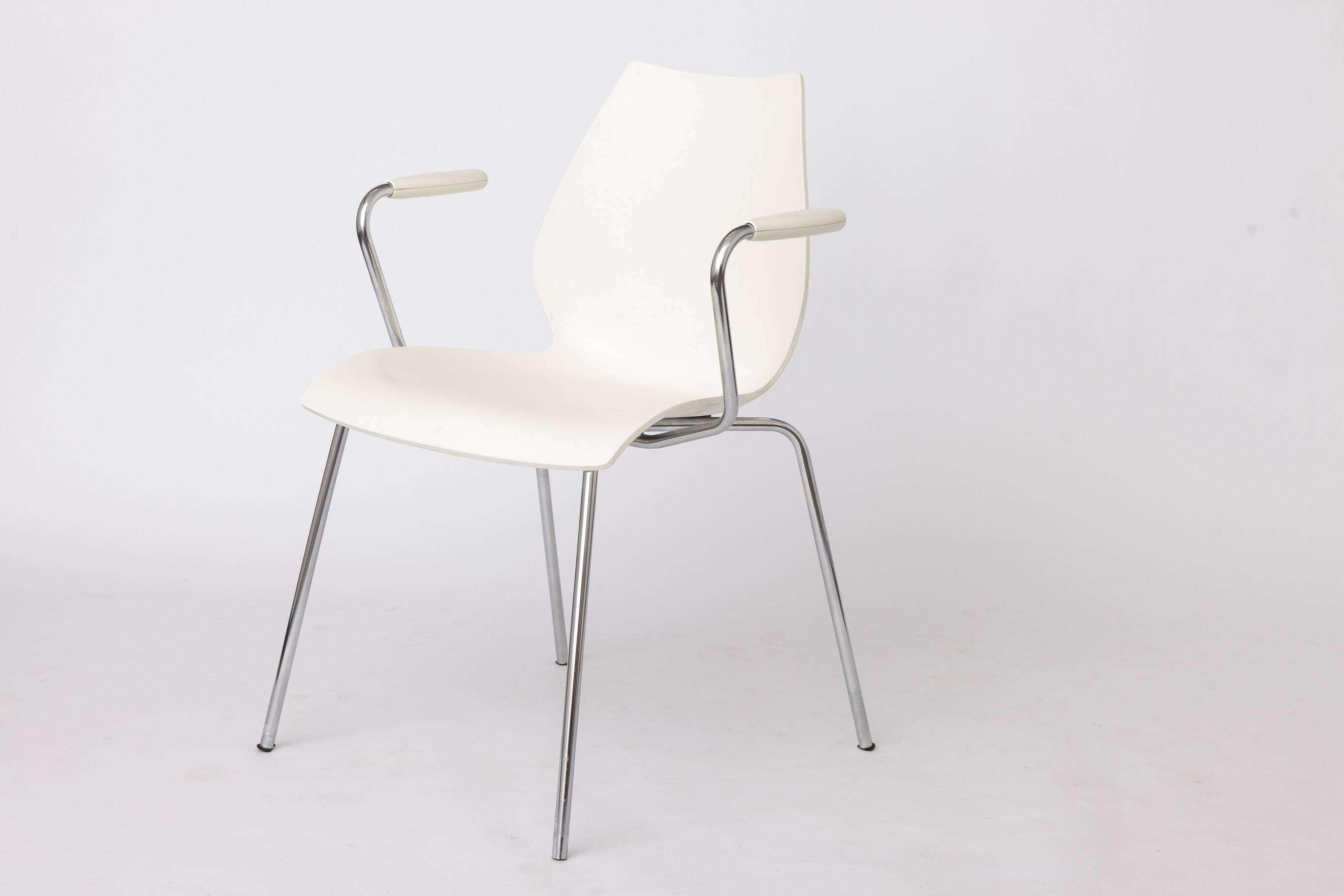 Kartell Maui Chair | Design by Vico Magistretti | Italian Chair | 1990s