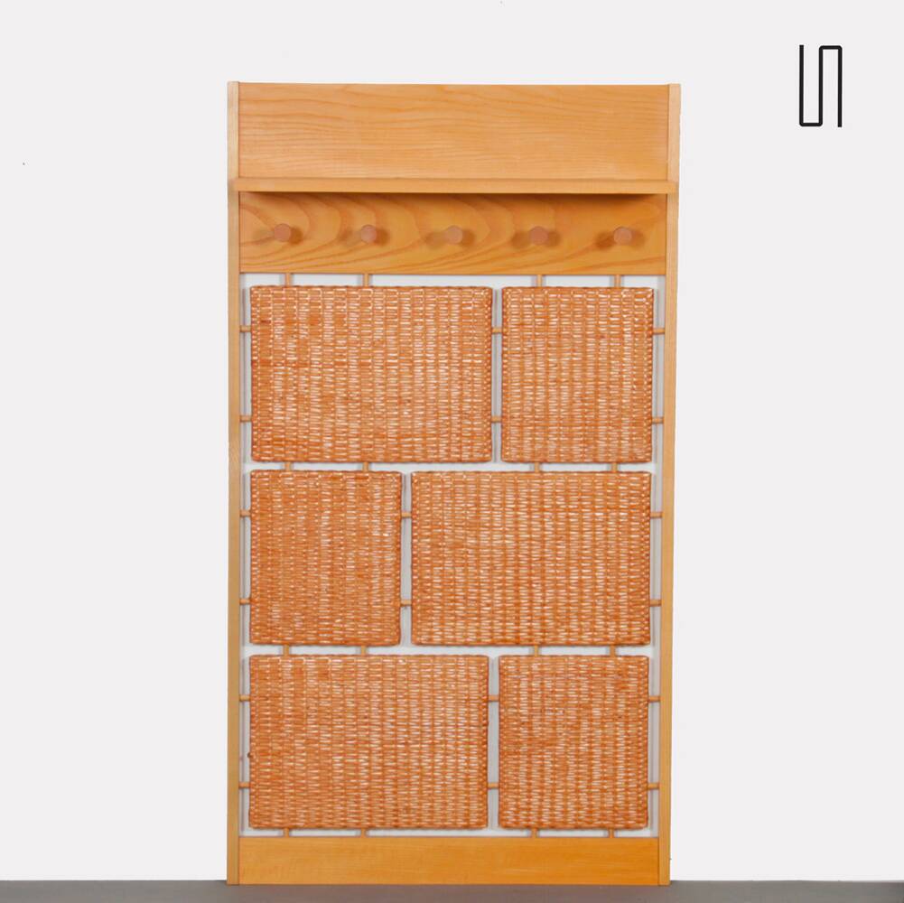 Rattan coat rack produced by Uluv in the 1960s