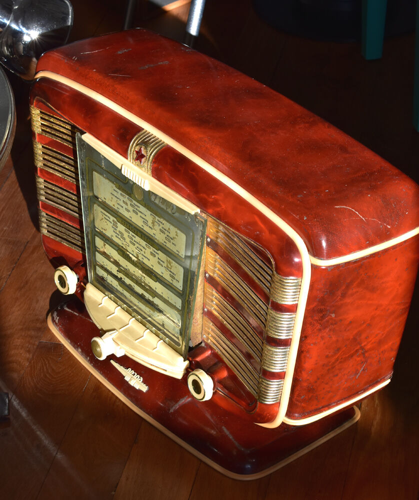 Russian Radio Red Star 1954 TSF