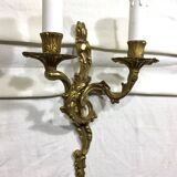 Paire d’appliques bronze 2 lumières style Louis XV