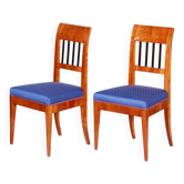 Ensemble de chaises de salle à manger Biedermeier en cerisier, années 1820.