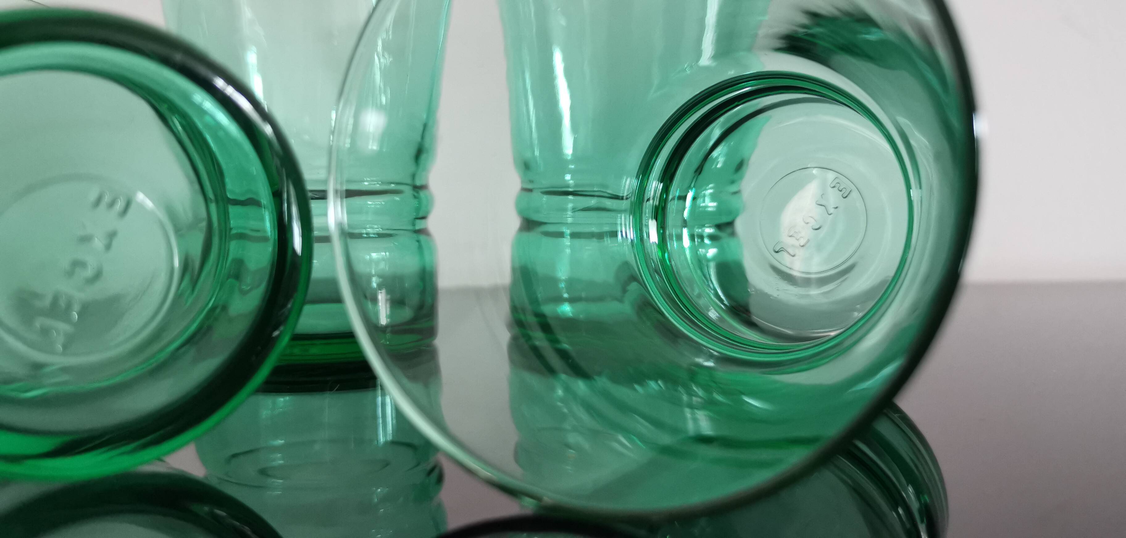 5 vintage excel green aperitif glasses