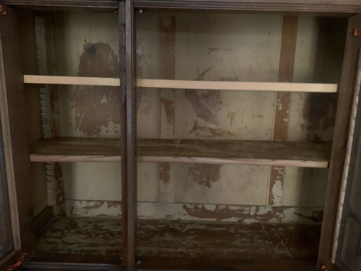 Superb Henri II style carved wooden sideboard, circa 1900